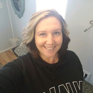 Meet your Posher, Robyn